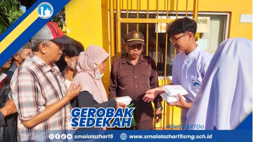 “Gerobak Sedekah” SMA Islam Al Azhar 15 Semarang: Cara Sekolah Menumbuhkan Kepedulian dan Pendidikan Karakter.