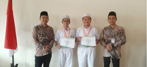 Murid SMA Islam Al Azhar 15 Raih Double Honorable Medal di OSA se-Indonesia
