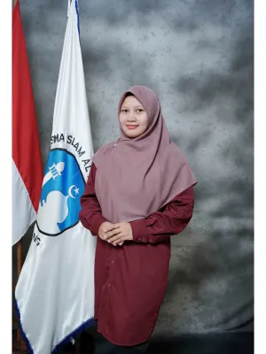 Nova Dewi Triyana, S.Pd., Gr.