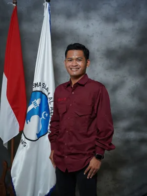 M. Iqbal Fauzi, S.Pd