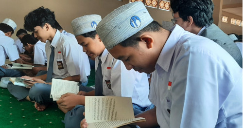 Manfaat Literasi sebagai Bekal Masa Depan