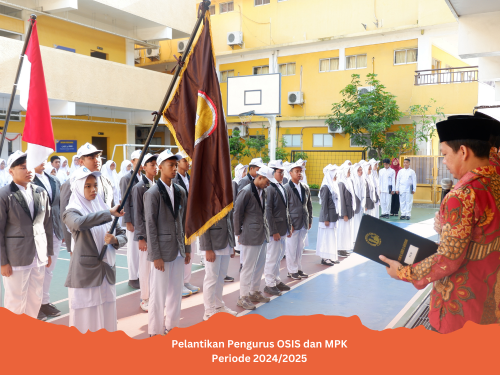 Pelantikan dan Serah Terima Jabatan Pengurus OSIS dan MPK SMA Islam Al Azhar 15 Semarang Berlangsung Khidmat