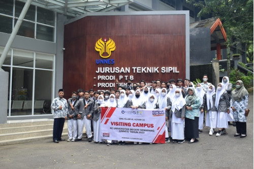 Murid Kelas X Ikuti Visiting Kampus UNNES